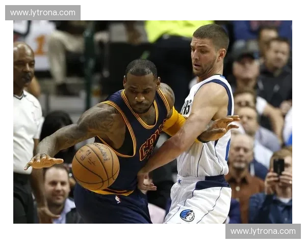 巅峰博弈：灰熊的铁血禁区，能否锁住小牛的华丽舞步？